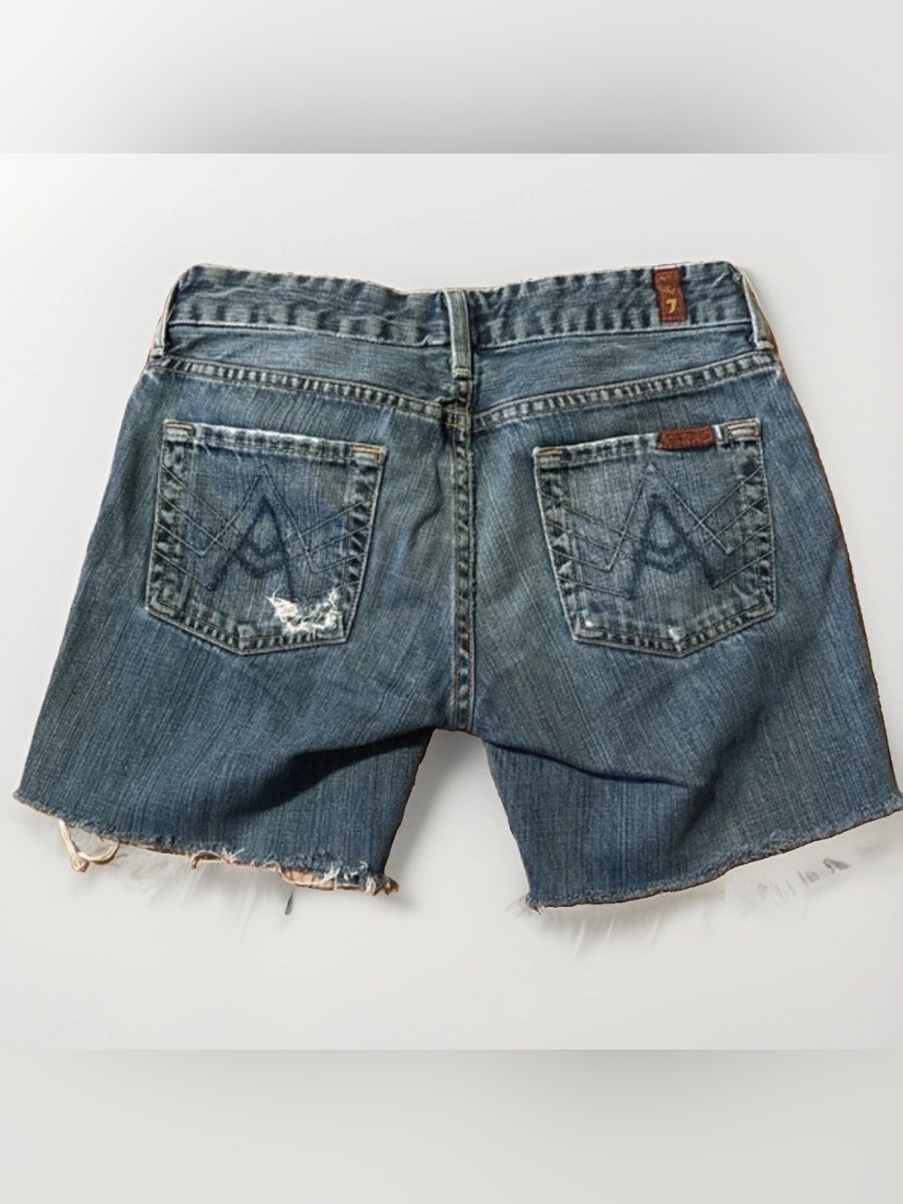 7 for All Mankind Distressed Denim Jean Shorts A Pocket Stitching Detail Size 26
